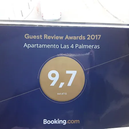 4 Palmeras